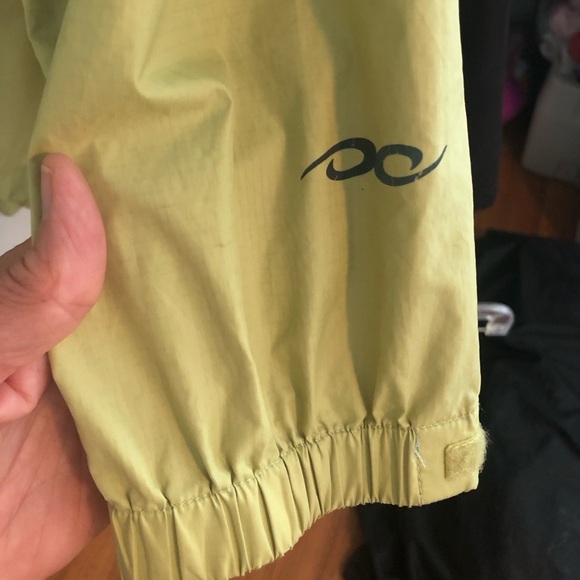 MARMOT lightweight lime kiwi PRECIP Jacket medium - Picture 6 of 16